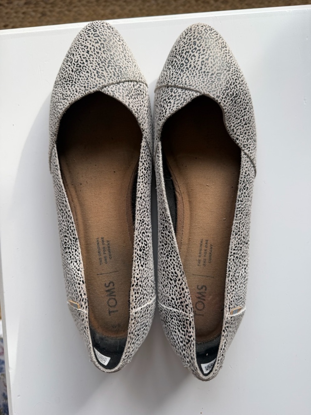 TOMS Women's Cream and Black Leopard Print Pointed Toe Flats